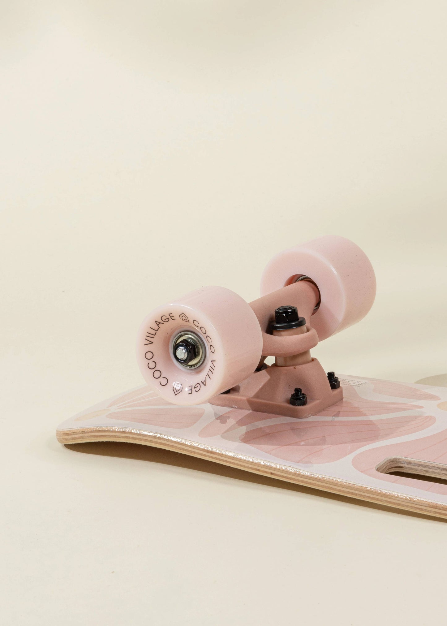 wooden skateboard with handle – bloom