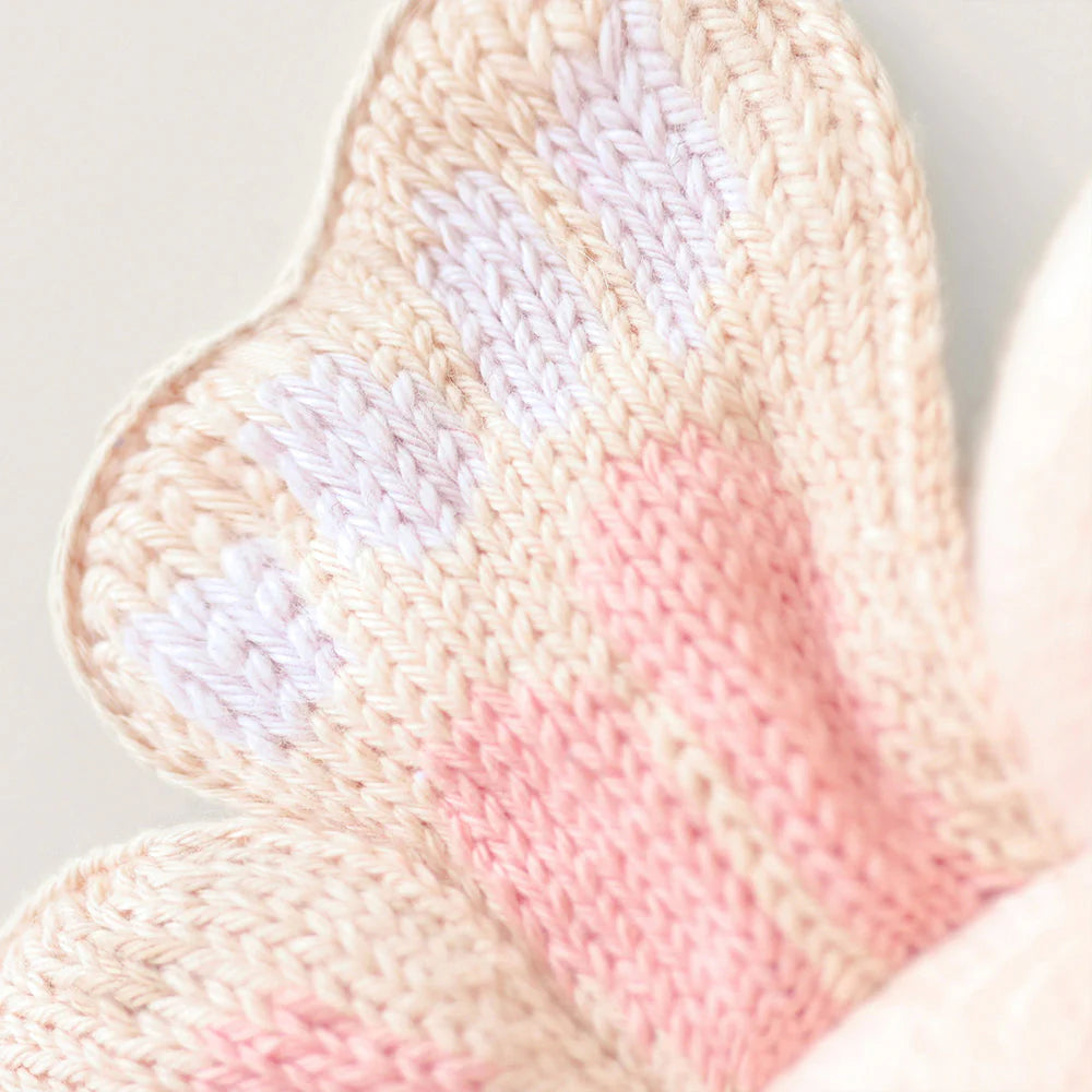 baby butterfly (petal pink)