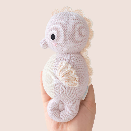 baby seahorse - lilac