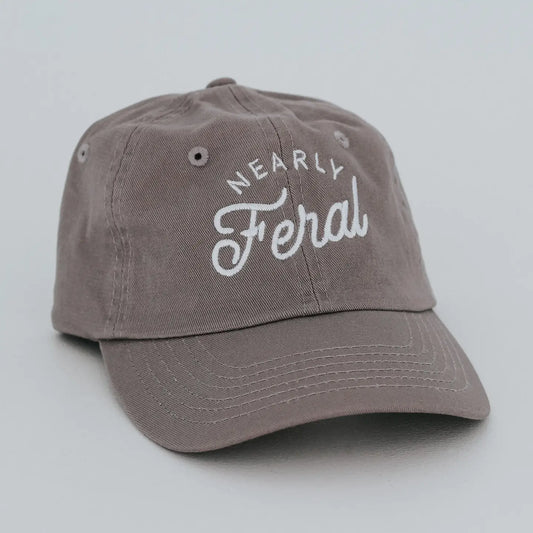 twill hat - nearly feral charcoal