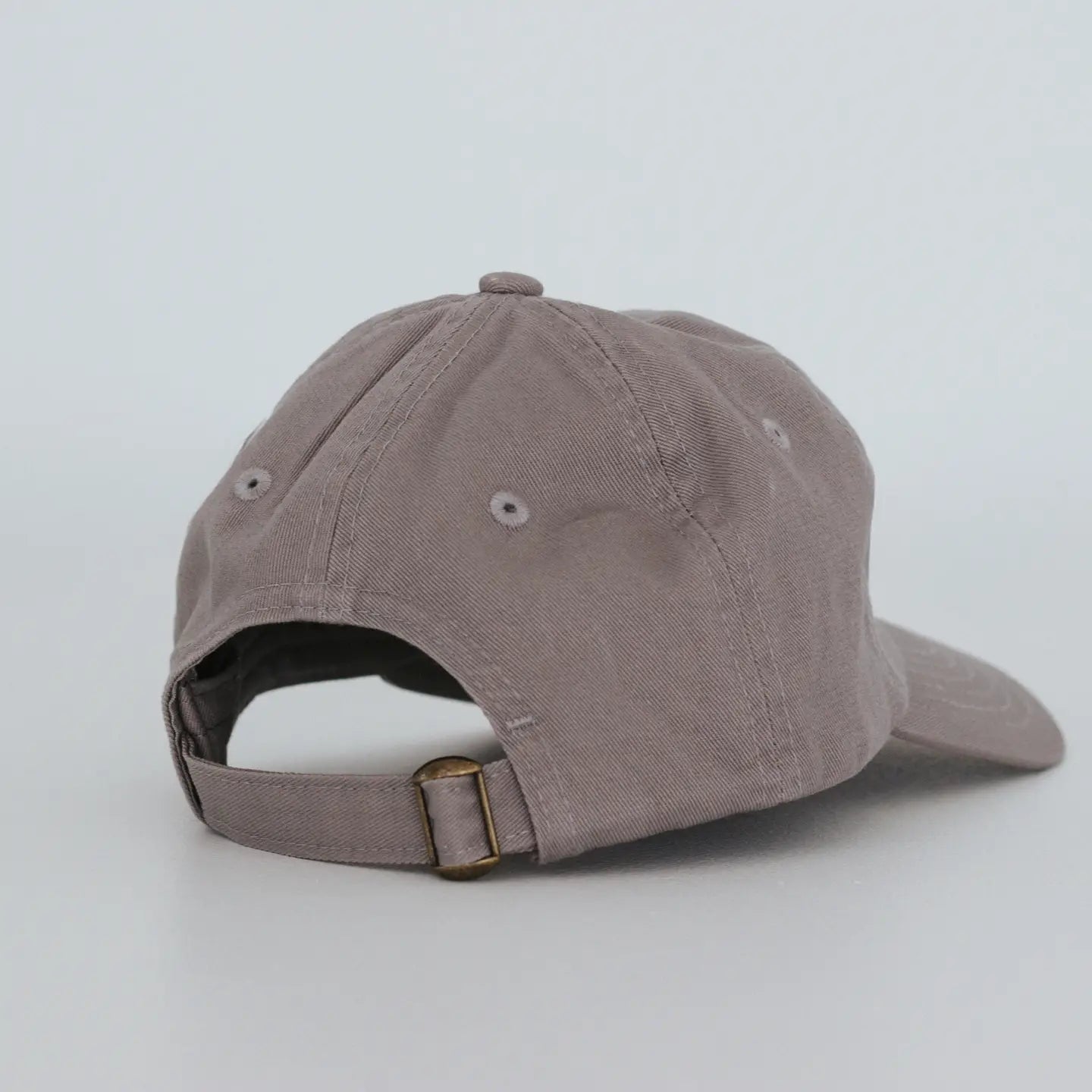 twill hat - nearly feral charcoal